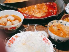 -萍姐火锅·公路夜市(武汉首店)