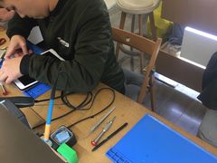 -爱畅享华为苹果手机维修服务(虹口龙之梦店)