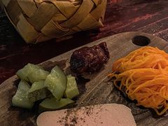 -羽深肉铺 Steak & Wine