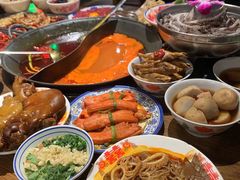 -萍姐火锅·公路夜市(武汉首店)