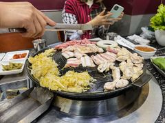 -海花锅盖烧烤店(怡馨家园店)