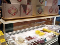 面包甜点陈列柜-好利来(桃源店)