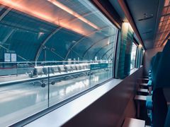 -龙阳路磁悬浮列车总站-停车场