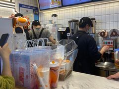 -CoCo都可(湖滨银泰店B区店)