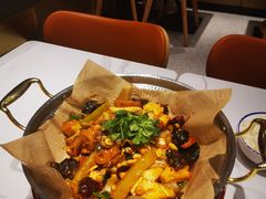 -红渡小香·牛肉麻辣香锅(车站南路店)