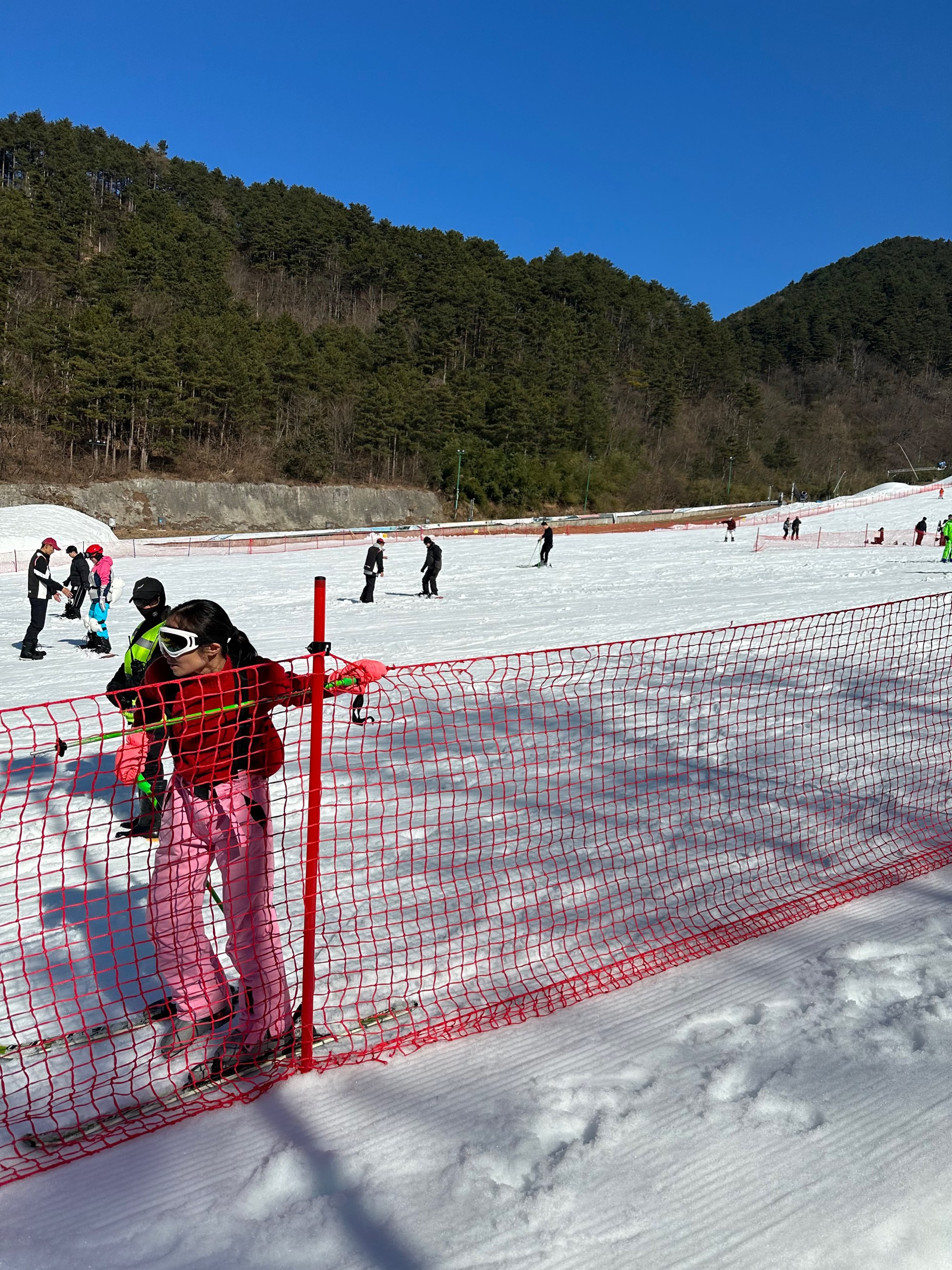 高阳山温泉滑雪场图片