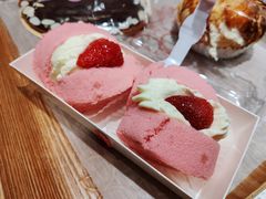 山姆瑞士卷-丁香西饼屋(桂林路店)