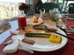 -锦厨国际自助餐厅 · 云端景观 (昆明索菲特大酒店)