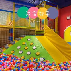 -LuckyStar幸运星家庭娱乐中心(东莞国贸店)