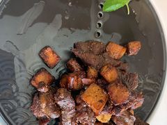 黑椒菌菇煎牛肉粒-天和晟新京菜.水煮鱼.湘土菜(国展店)