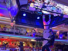 -巴特餐饮6加1音乐餐吧·新疆菜