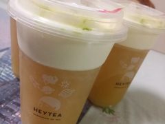 -喜茶(上海打浦桥日月光gelato lab+店)