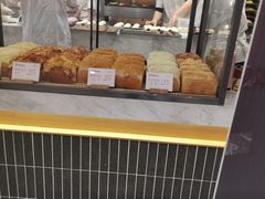 面包甜点陈列柜-木子木水日式烫面包(杭州首店)