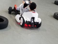 -嘿哟动霸CHUA·新潮玩运动娱乐中心·蹦床滑冰团建乐园
