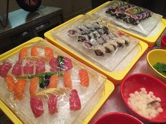 -咖啡苑自助餐厅·中国大饭店