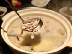 猪肚鸡火锅-捞王锅物料理(上海世茂广场店)