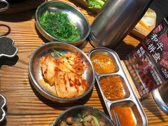 -青瓦炭韩潮烤肉(花园道店)
