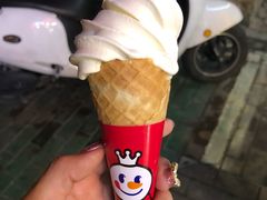 新鲜冰淇淋-蜜雪冰城(丁家庄店)