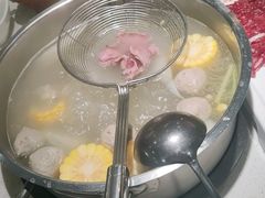 -浪里寻·臻牛养生牛肉火锅(方圆荟店)