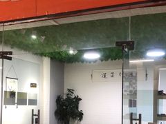 -鲨鱼皮汽车凹陷玻璃修复(静安店)