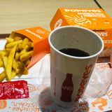只要还有的物品都可以买，店里的椅子是皮质的，感觉不错