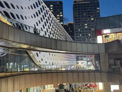 -宝龙城(杭州滨江店)