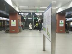 -白石桥南(地铁站)