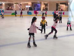 -全明星滑冰俱乐部(万象城店)