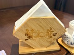 -蟹上黄·蟹黄面·江南糖水(人民广场店)