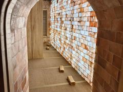 -涨巢·潮玩水疗局