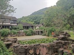 -灵岩山风景区