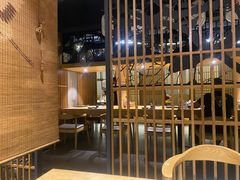 -枝魯枝魯自助料理