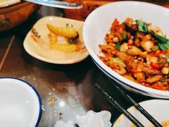 -富正毅三下锅·湘西韵味(天门山索道店)