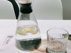柠檬水-娜娜家·Nana's restaurant(国金汇店)