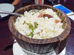 豆角腊肉焖饭-三俞竹苑(卓展店)