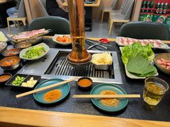-臻牛烤肉