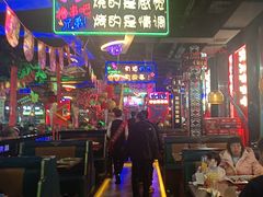 -路边边.炒菜烧烤.音乐餐厅(良乡长虹店)