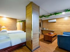 -清水湾酒店(深圳横岗塘坑地铁站店)