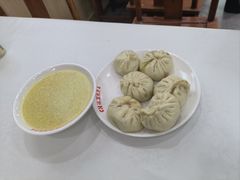 -陈寔包子王·卤煮小肠·京味小吃(龙潭店)