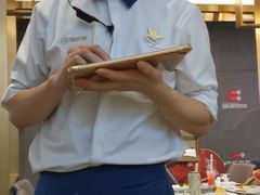 -海底捞火锅(长宁路龙之梦店)