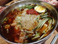 -青瓦餐厅·生鱼片·韩园烤肉(西塔店)