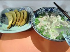 -老新隆牛肉锅贴(新街口店)