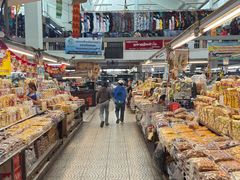 -瓦洛洛传统市场