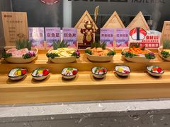 -山焱·炭火自助烤肉(周浦万达店)