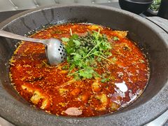 -灶知轩湘西石锅鱼(万佳广场店)