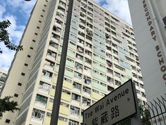 -彩虹村