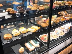 -星巴克臻选(嘉兴海宁银泰城店)