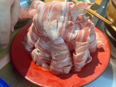 -洞庭洲·防空洞火锅·烧烤·铜锅涮肉(新百广场店)