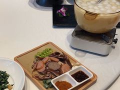 -望海湾鱼头泡饼·天津菜(空港店)