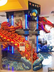 -乐高品牌旗舰店(人民广场店)